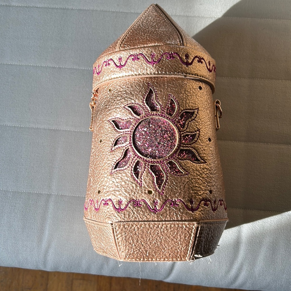 Disney Danielle Nicole Tangled purse